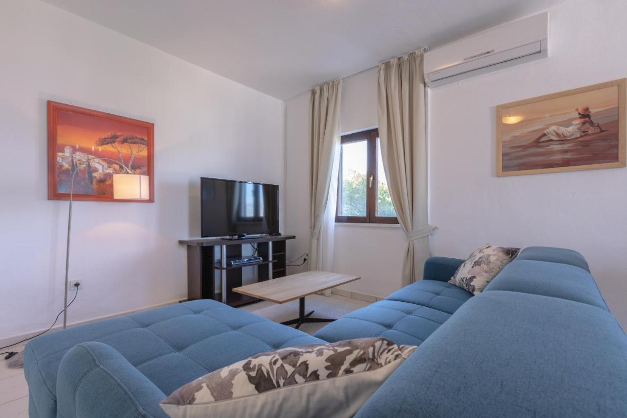 טרוגיר Holiday Home Insulam Mare מראה חיצוני תמונה