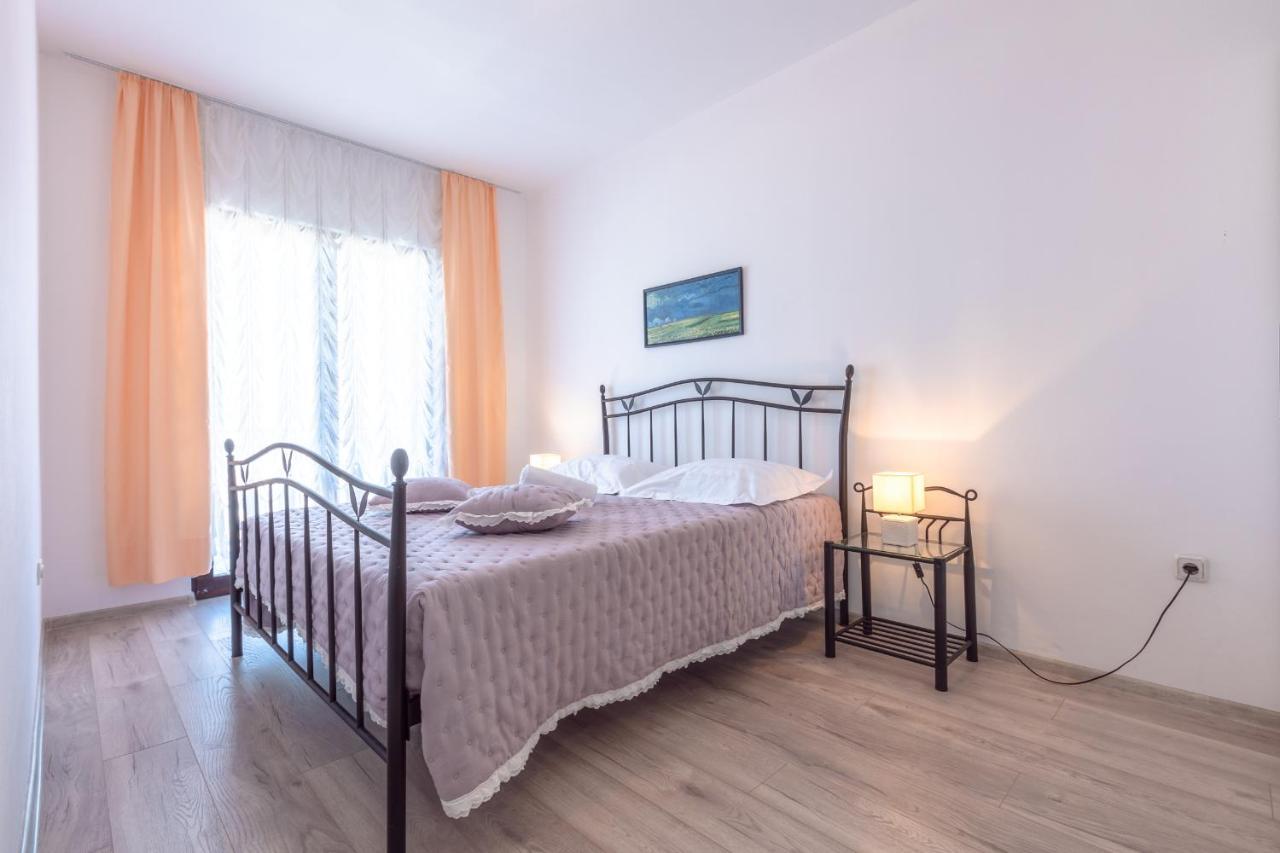 טרוגיר Holiday Home Insulam Mare מראה חיצוני תמונה